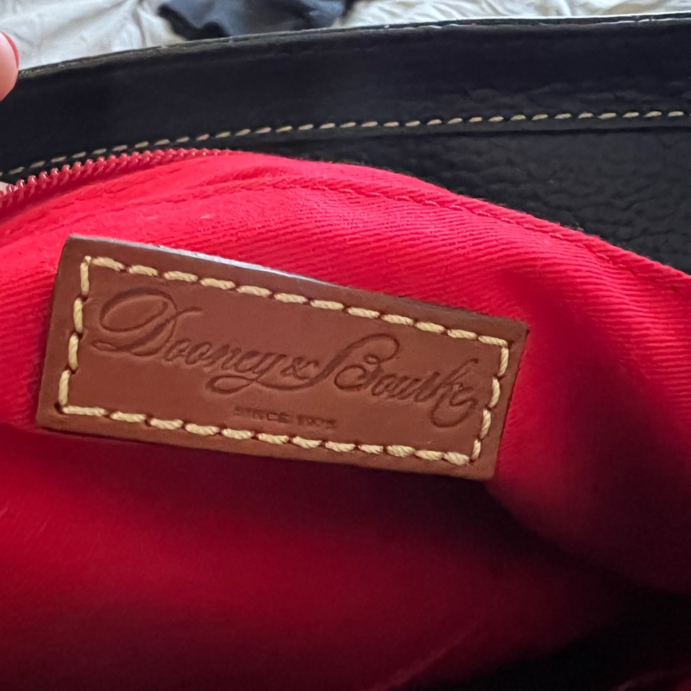Dooney & Bourke - Picture 8 of 8